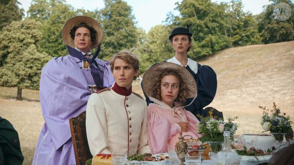 Cenários elegantes e trama envolvente marcam ‘Ehrengard: A Ninfa do Lago’, disponível na Netflix