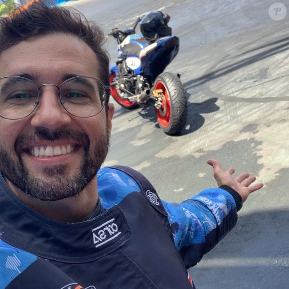 Piloto do Beto Carrero World, Lurrique Ferrari morreu em show no parque na cidade de Penha (SC); ele trabalhava no local havia um ano