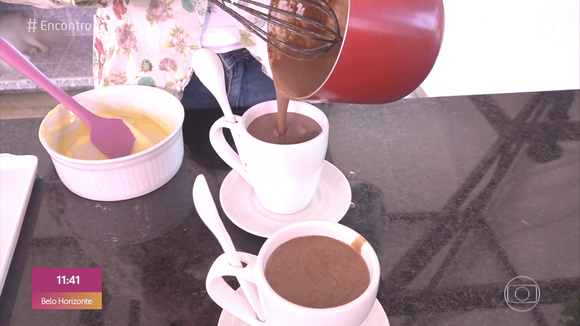 Receita de chocolate quente caseiro de Ana Maria Braga rende mais de 2 xícaras