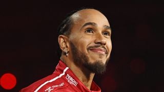 É indispensável na dieta vegana de Lewis Hamilton: este bolinho saudável leva grão-de-bico, é rico em proteínas e melhora o funcionamento do intestino