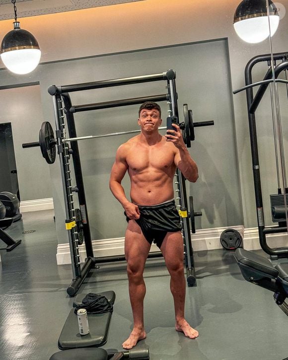 Apesar da mudança, Cocielo gerou rumores de que estaria usando anabolizantes