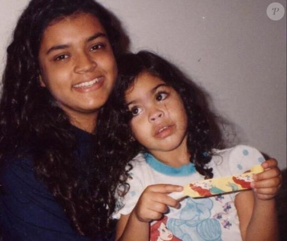 Aqui Preta Gil aparece ao lado da irmã Bela Gil, uma de suas melhores amigas