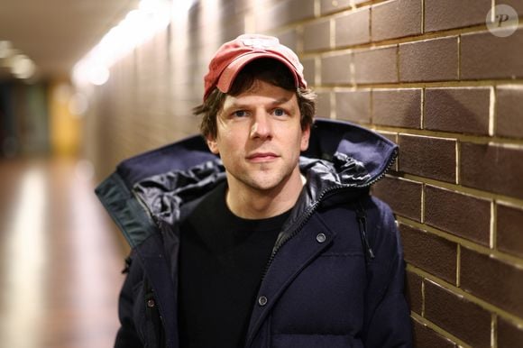 O ator e diretor chegou a ser indicado ao Oscar, em 2011, por sua atuação no filme 'A Rede Social'.