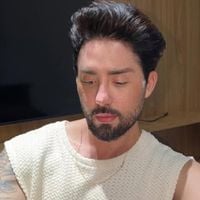 Rico Melquiades se lança deputado federal pelo PSDB, fala em 'cirurgia plástica para geral' e 'bolsa maconha' e web ironiza: 'Vai fazer bolsa atômica?'