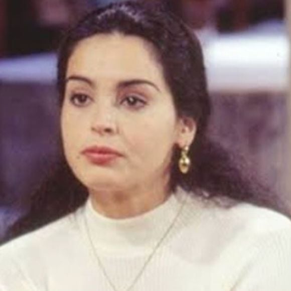 Como está hoje a Carmem de 'A Viagem'? Amor do Mascarado na novela da Globo, atriz Suzy Rêgo viveu intensa transformação no visual com exercícios físicos e dieta. Confira o antes e depois!