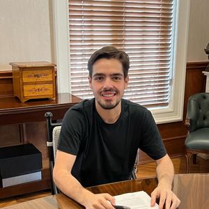 João Silva enfrentou a obesidade em sua adolescência, quando chegou a pesar 158 kg