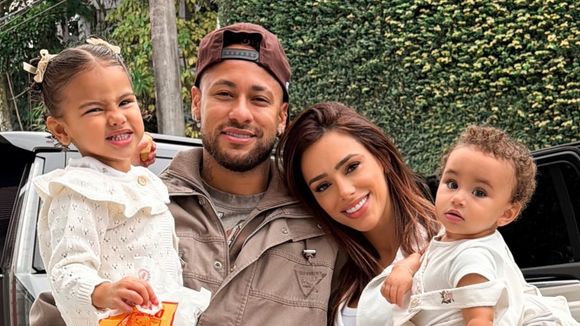 'Até show de fogos já inventaram': esposa de Neymar, Bruna Biancardi nega que o jogador tenha cancelado festa de luxo para comemorar 1 ano da filha Mel
