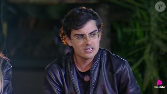 Dudu Camargo era o favorito para vencer A Fazenda 17, segundo parcial da enquete UOL desta sexta-feira (12) à noite