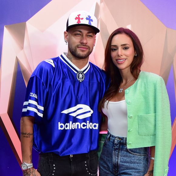 Neymar brincou com Bruna Biancardi e a filha em vídeo postado no Instagram: 'Sabe o que vou fazer, Mavie? Te deixar com a bruxa'