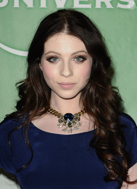 2010: Michelle Trachtenberg ainda fazia sucesso nas temporadas subsequentes de 'Gossip Girl'