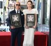 Emily Blunt e Stanley Tucci foram homenageados nesta quinta-feira (30) com estrelas na Calçada da Fama de Hollywood, ampliando o legado do elenco de 'O Diabo Veste Prada' na icônica atração de Los Angeles