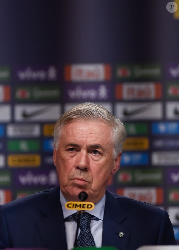 Neste sábado (30), Carlo Ancelotti, técnico da Seleção, realizou uma coletiva de imprensa onde falou sobre o estado de saúde de Neymar