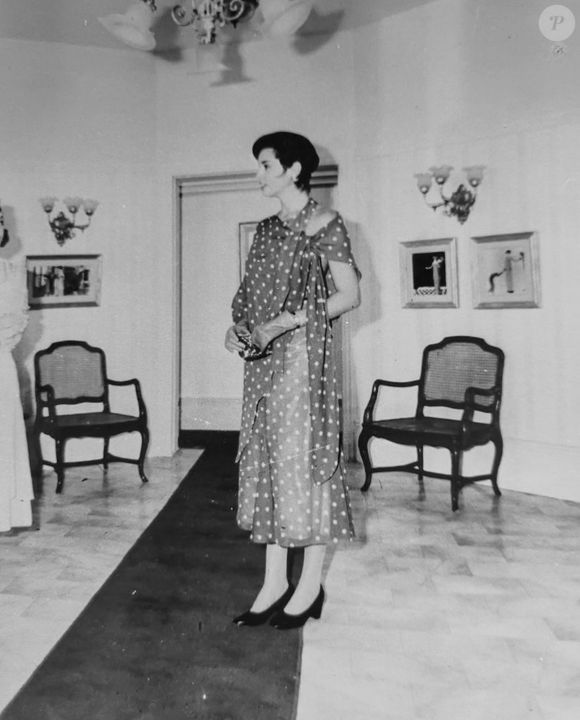 Carmem da novela 'A Viagem', da Globo, Suzy Rêgo mudou o visual em 1991 para 'Salomé', cortando o cabelo 'à la garconne'