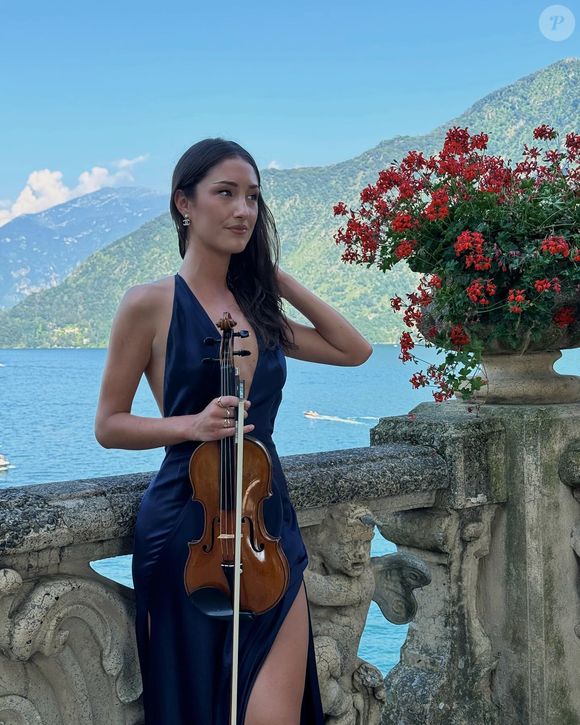 Antes de conquistar o emprego dos sonhos na marca de sorvetes de Snoop Dogg, Annabelle Traves construiu uma carreira internacional como violinista. A musicista já se apresentou como solista no Carnegie Hall, na Ópera de Sydney e no Het Concertgebouw, além de integrar a orquestra de André Rieu entre 2022 e 2025
