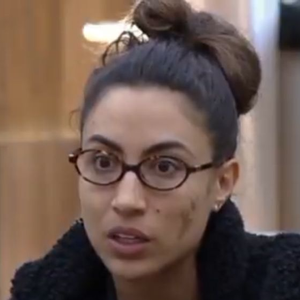 Nikita Salvador virou alvo de comparações nas redes sociais após atitudes em Casa do Patrão lembrarem momentos icônicos de Ana Paula Renault no BBB 26