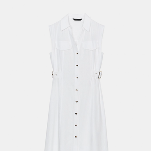Vestido camisa branco da Zara Brasil tem gola de lapela, decote V, deixando o visual chique e sofisticado, custando R$ 359,00.