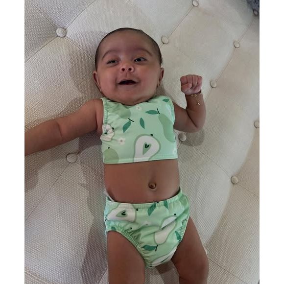 A aparência da filha de Graciele Lacerda e Zezé Di Camargo impressionou muitos internautas