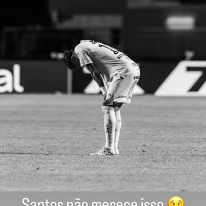 Em sua rede social, Neymar lamentou a derrota do Santos