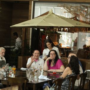 Filha de Renato Aragão, Lílian Aragão afirmou que a irmã, Juliana Aragão, sempre gostou de dirigir e por opção foi trabalhar como Uber