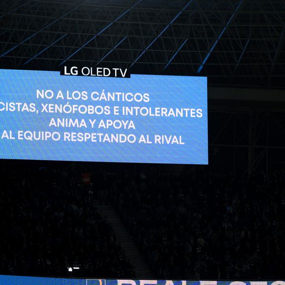 Episódio no Estádio Mestalla virou símbolo da luta de Vinicius Júnior contra o preconceito