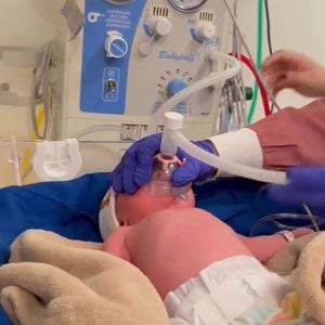 Maíra Cardi deu à luz Eloah neste domingo, 26 de outubro de 2025