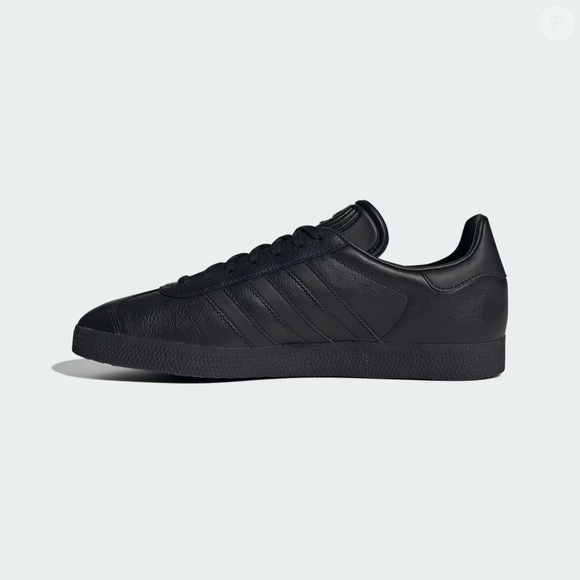 O Adidas Gazelle preto custa R$599,99, mas vale cada centavo porque você vai usá-los sem parar.