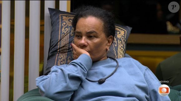 Xuxa se mostra indignada com comentário de Solange Couto e pede mudança de atitude da sister