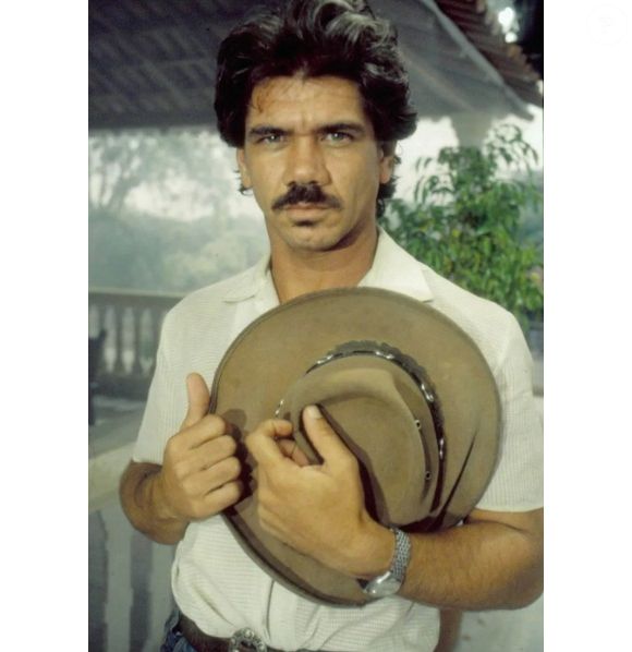 Na primeira versão da novela 'Renascer', Jackson Antunes foi o Damião; ator estará no remake para ser o Deocleciano na segunda fase