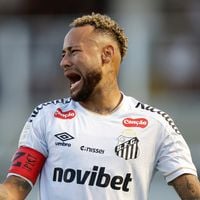 Neymar fora da Copa do Mundo de vez? Jogador do Santos estaria em pré-lista de Ancelotti, mas briga com Robinho Jr. complica cenário