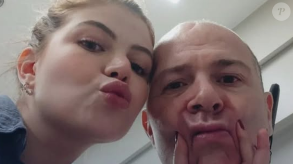 Mingau passou por uma cranioplastia em julho. A cirurgia consiste na colocação de uma prótese para ajudar na reconstrução do crânio