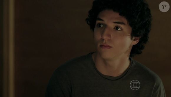 No último capítulo de Verdades Secretas, o ator chamou atenção ao protagonizar a cena em que aparece sendo internado numa clínica de reabilitação