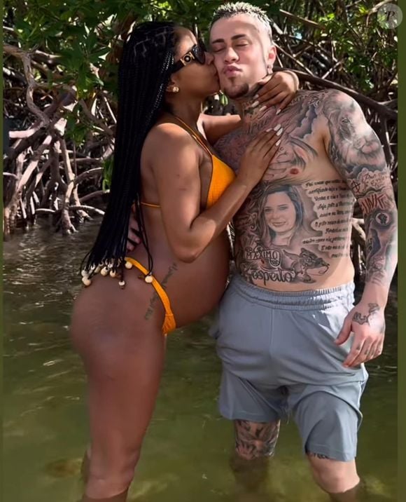 Pouco tempo depois, MC Daniel anunciou a primeira gravidez da namorada