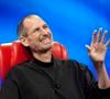 Em 12 de junho de 2005, Steve Jobs discursou para os formandos da Universidade Stanford, na Califórnia, e compartilhou algumas das principais experiências de sua trajetória