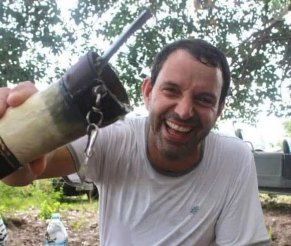 O piloto Marcelo Pereira de Barros completa a lista de vítimas. Ele era morador da cidade onde ocorreu a tragédia e deixa dois filhos