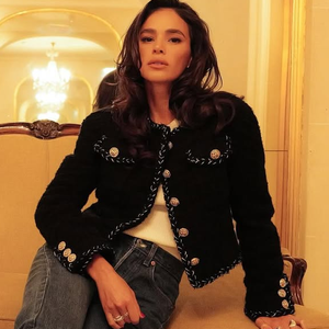 Adeus ao jeans skinny! 3 vezes que Bruna Marquezine usou calças retas e provou que o corte é o mais elegante de 2025