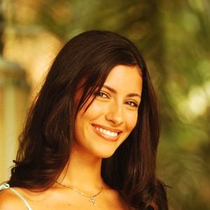 Vivian (Marina Rigueira), advogada de Samuel (Juan Paiva), conquistará o coração do rapaz em Dona de Mim