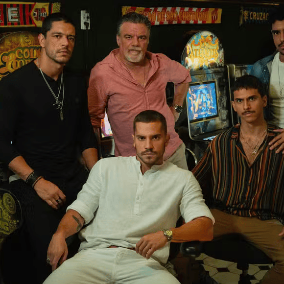 Produção traz paralelos com o universo retratado em 'Vale o Escrito', série documental do Globoplay sobre o jogo do bicho