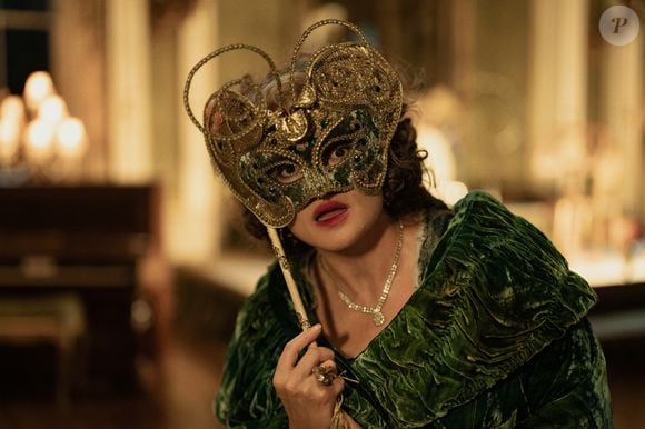 'Os Sete Relógios de Agatha Christie' tem apenas 3 episódios e promete se tornar sua próxima obsessão