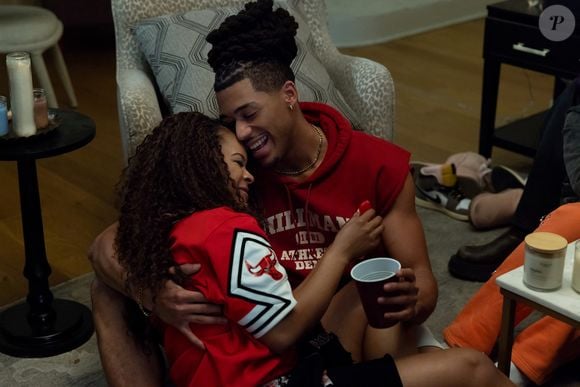 Estrelada por Maleah Joi Moon, 'Um Mundo Diferente' também tem em seu elenco Alijah Kai, Cornell Young IV, Kennedi Reece, Jordan Aaron Hall e Chibuikem Uche