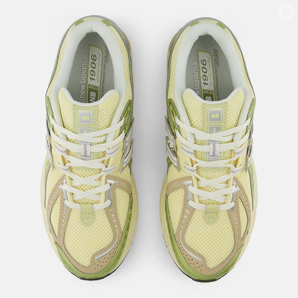 A tonalidade inspirada em um "smoothie de matcha" transforma o New Balance 1906 em uma opção versátil para quem quer fugir do básico sem abrir mão da elegância