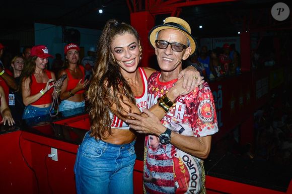 Atriz destaca respeito ao cargo ao anunciar saída da Viradouro após vitória no Carnaval