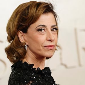 Do cabelo sofisticado às unhas naturais: como copiar a beleza de Fernanda Torres no Oscar 2025? Experts listam truques