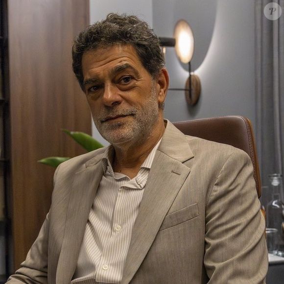 Claudia estaria atuando ao lado de Rogério em um plano ainda maior?