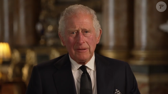 Príncipe Harry faz rara revelação sobre o pai após reencontro histórico no Reino Unido