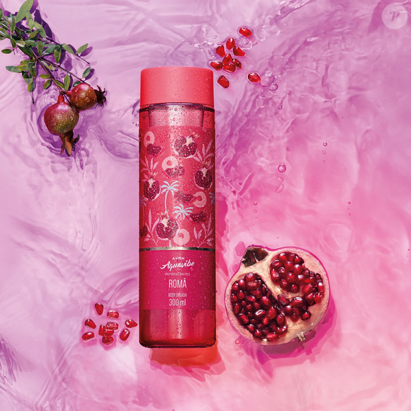 O Aquavibe Romã traz uma combinação de Romã, Violeta e Musk, com notas descritas pela Avon como doces e cheias de personalidade, em um Body Splash voltado para o uso cotidiano