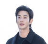 Kim Soo-hyun enfrenta uma grave crise na carreira após ser acusado de ter contribuído para a morte de Kim Sae-ron