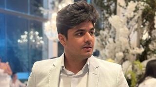 Chamado de covarde na porta da delegacia, cantor João Lima fala pela primeira vez sobre agressões à esposa. Vídeo!