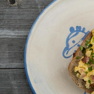 Existem muitas opções de ovos para o dia a dia, desde os omeletes ao ovo cozido e em refeições mais elaboradas