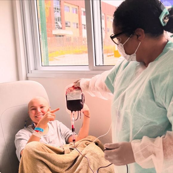 Isabel Veloso está internada na UTI de um hospital de Curitiba após ser diagnosticada com pneumonia