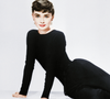 Lançada em 1948 por uma estilista alemã, esta peça controversa popularizada pela Audrey Hepburn está de volta à moda com Beyoncé e Rihanna; achei na C&A, Zara e Bershka opções estilosas e a partir de R$ 100
